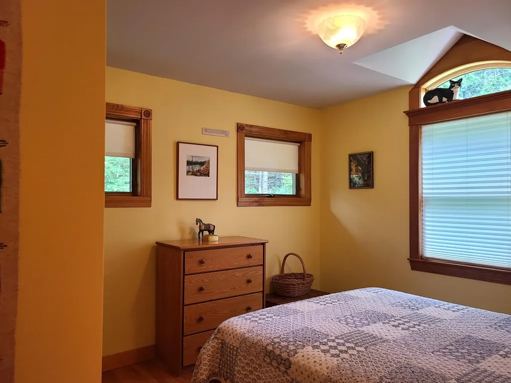 6 Percys Pocket Road Northport ME 04849