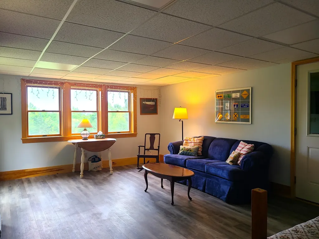 6 Percys Pocket Road Northport ME 04849