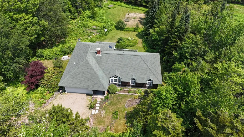 6 Percys Pocket Road Northport ME 04849