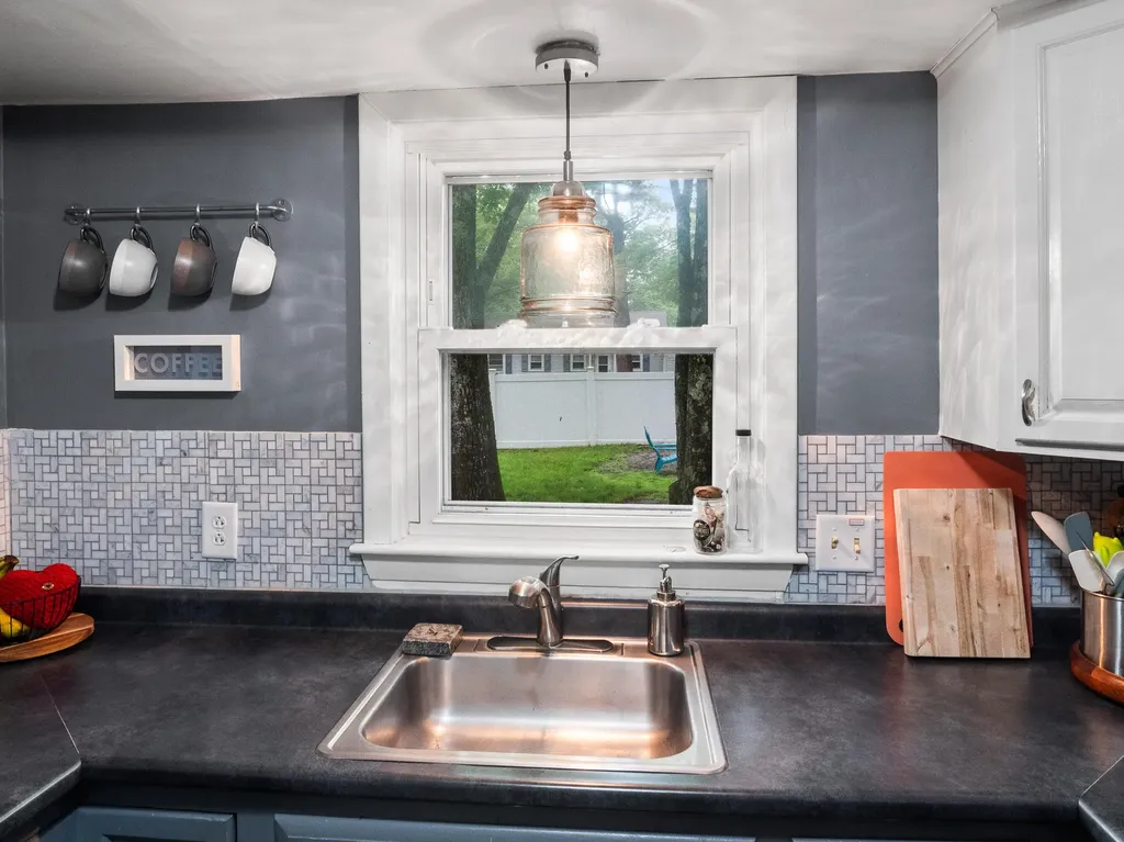 191 Columbia Avenue Brunswick ME 04011