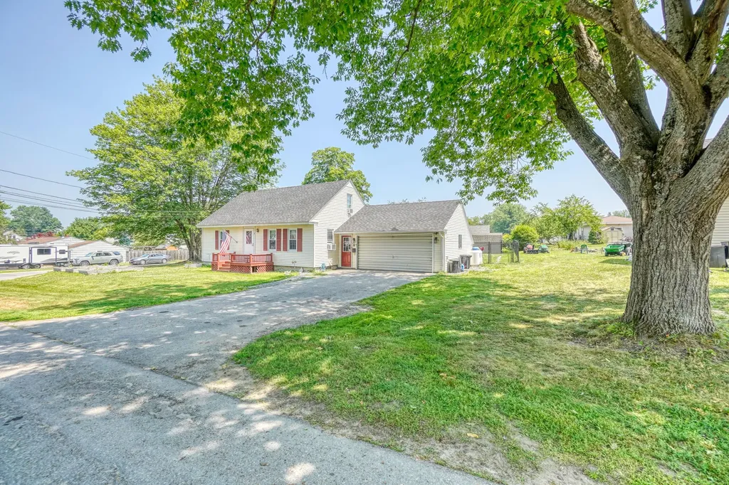 8 Beck Street Winslow ME 04901