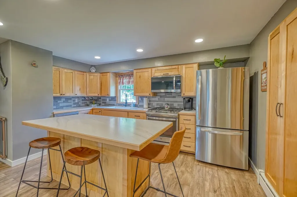 8 Beck Street Winslow ME 04901