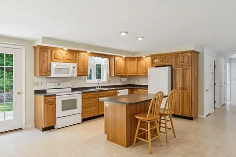 861 Cape Road Limington ME 04049
