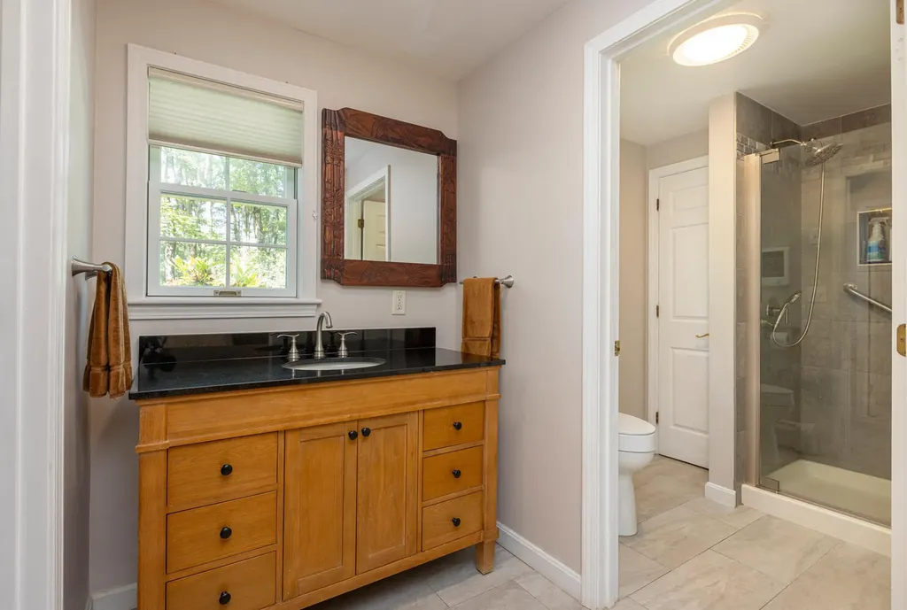 35 Schooner Ridge Road Cumberland ME 04110