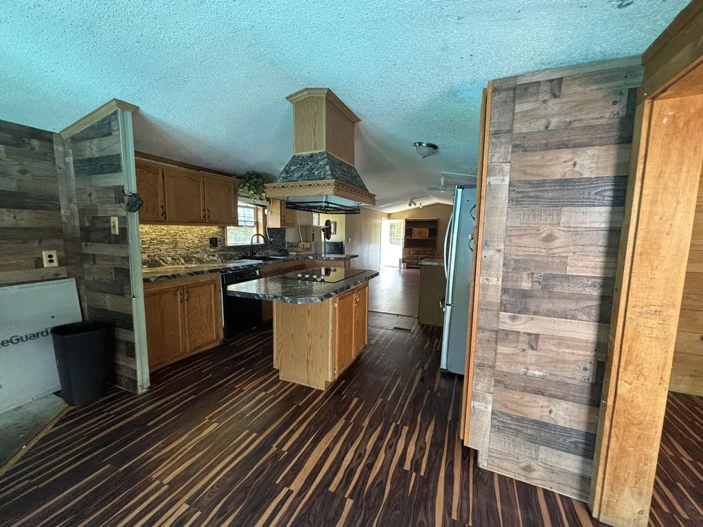 19 Meadow Road Casco ME 04015