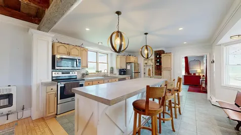 1011 North River Road Auburn ME 04210