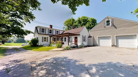 1011 North River Road Auburn ME 04210