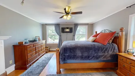1011 North River Road Auburn ME 04210