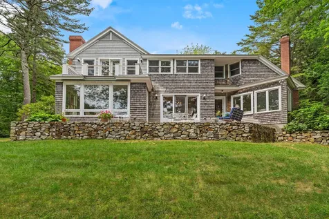 89 Schooner Ridge Road Cumberland ME 04110