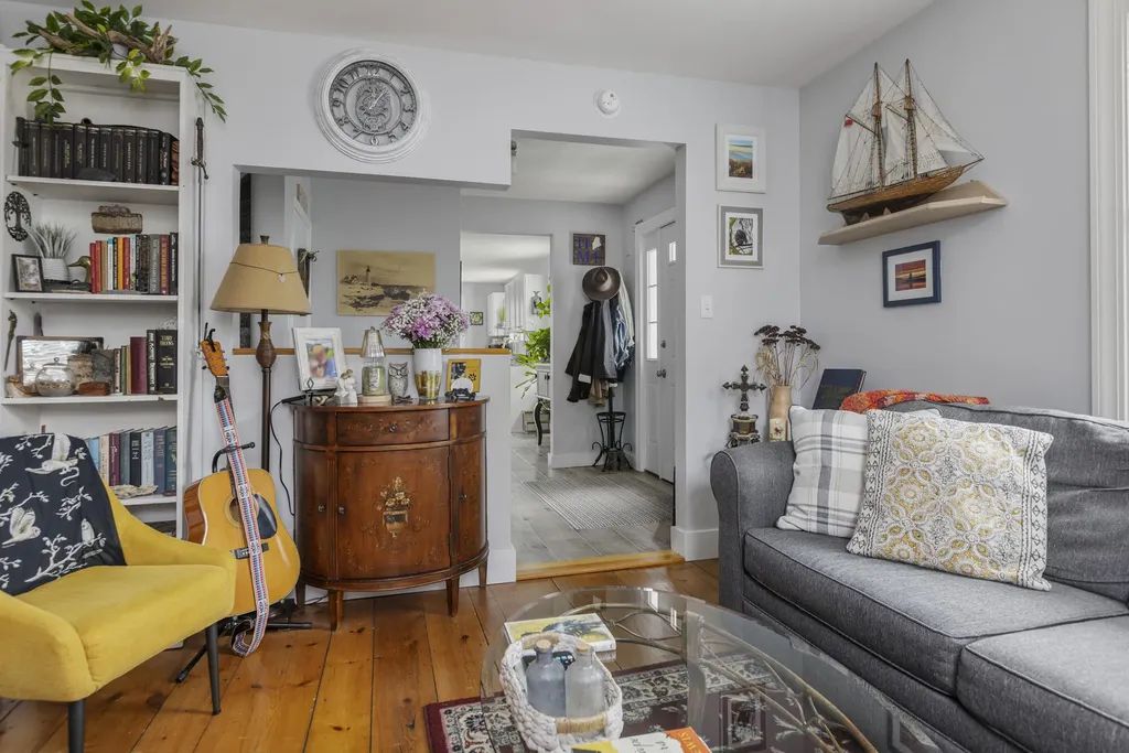 140 Sawyer Street South Portland ME 04106