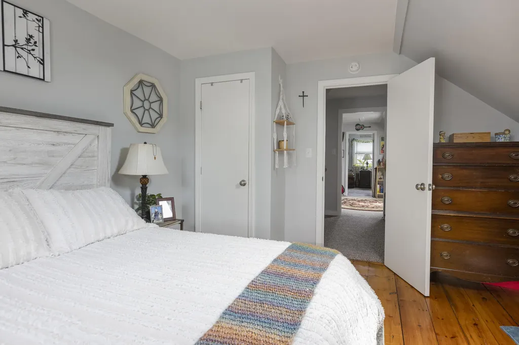 140 Sawyer Street South Portland ME 04106