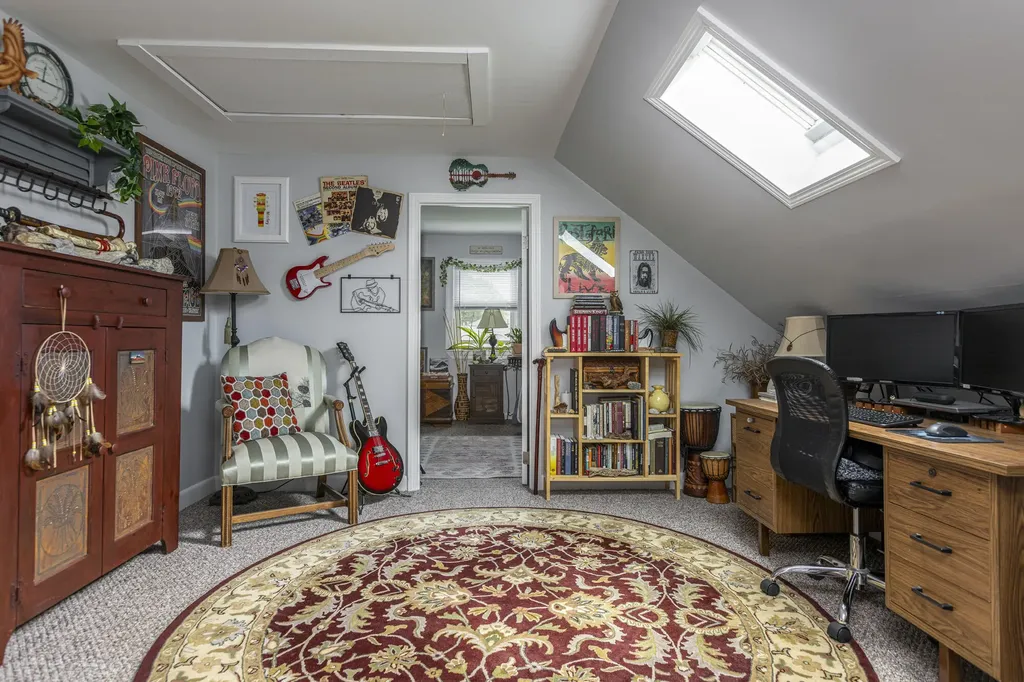 140 Sawyer Street South Portland ME 04106