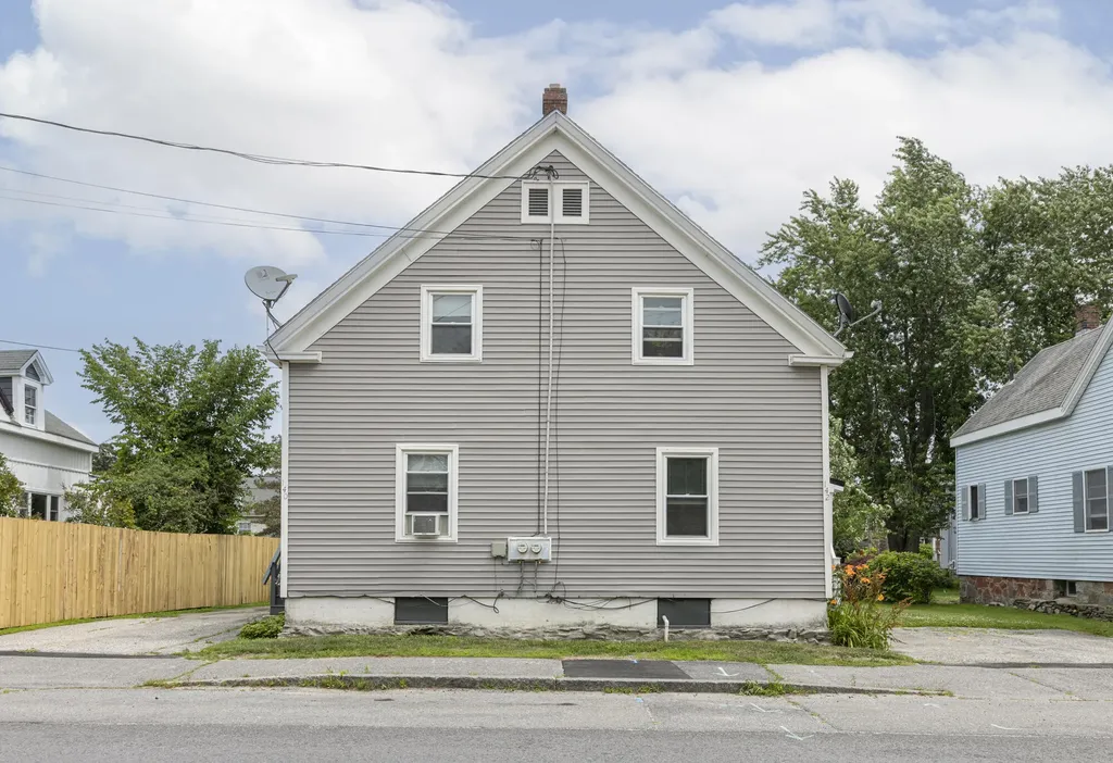 140 Sawyer Street South Portland ME 04106