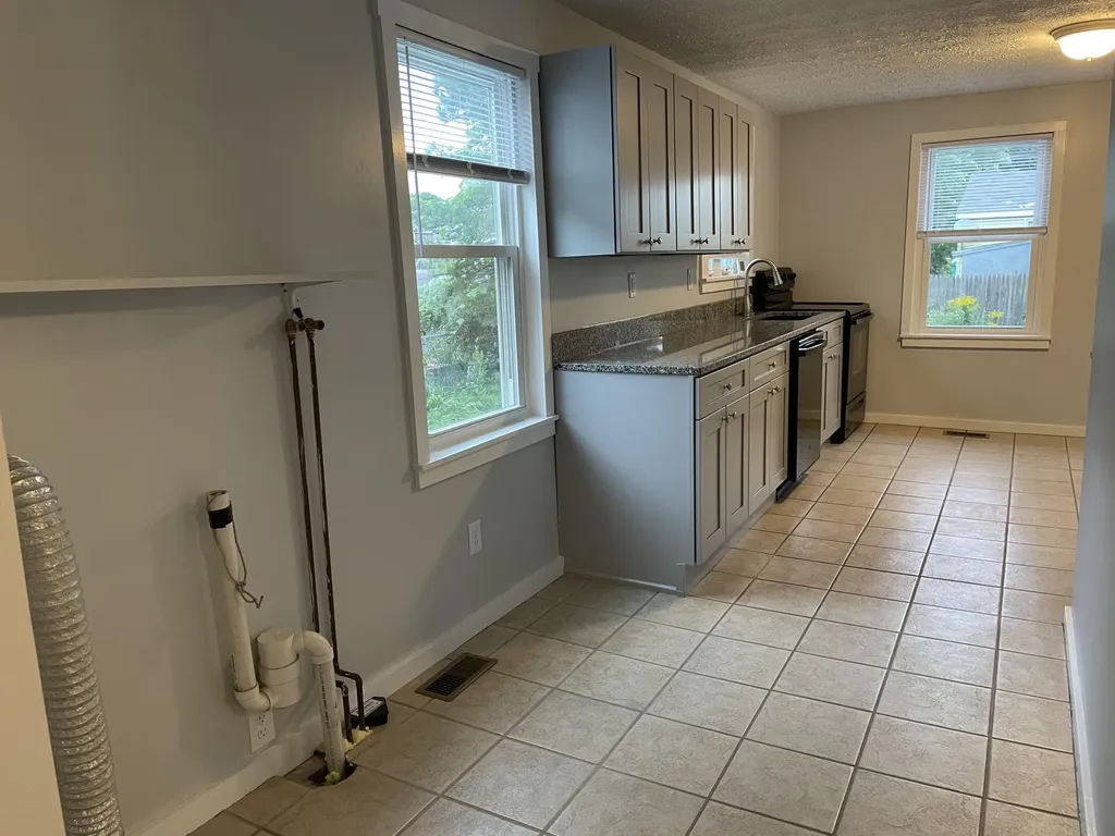 140 Sawyer Street South Portland ME 04106