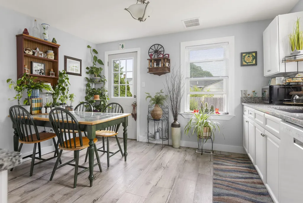 140 Sawyer Street South Portland ME 04106