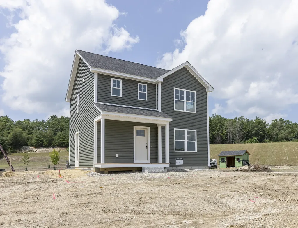 3 Feldspar Lane Cumberland ME 04021