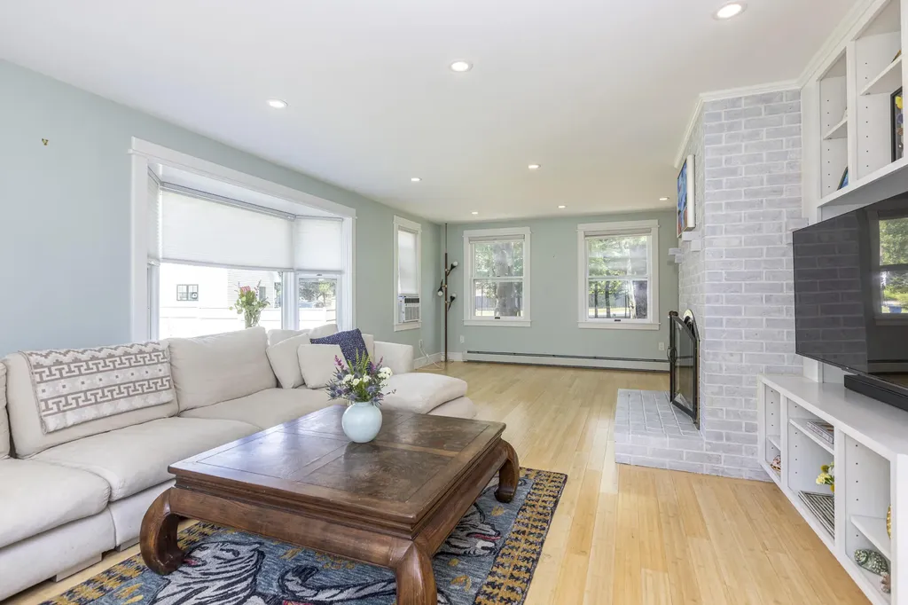 15 Christy Road Portland ME 04103