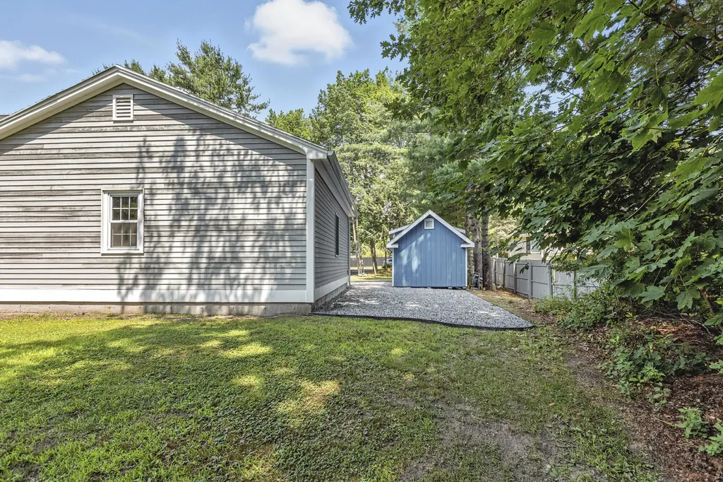 15 Christy Road Portland ME 04103