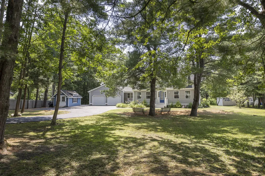 15 Christy Road Portland ME 04103