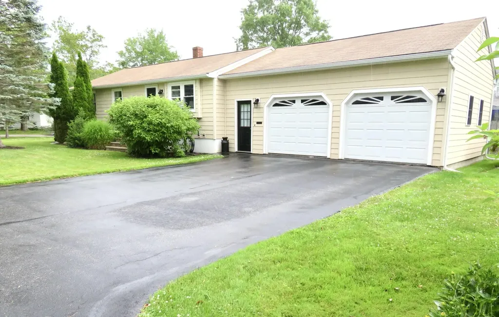 274 Longfellow Street Westbrook ME 04092