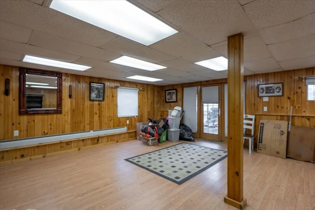 18 Town Clerks Road Owls Head ME 04854