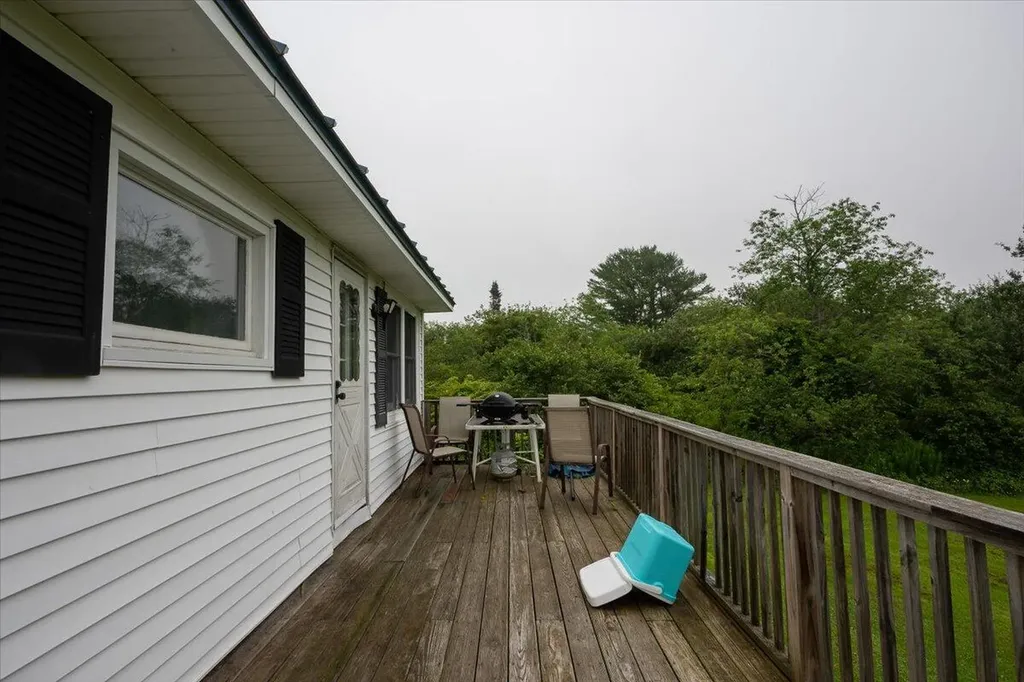 18 Town Clerks Road Owls Head ME 04854