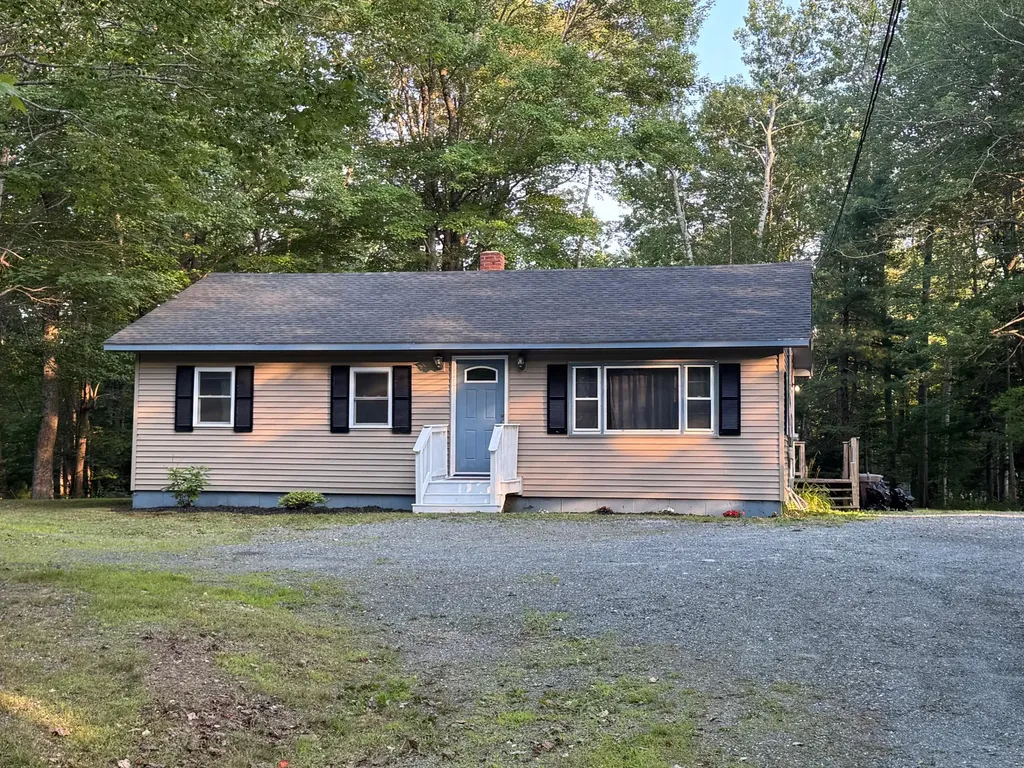 46 Birchlawn Drive Lamoine ME 04605