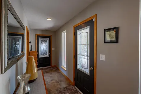 78 Lakeview Road Glenburn ME 04401