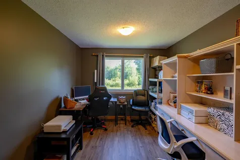 78 Lakeview Road Glenburn ME 04401