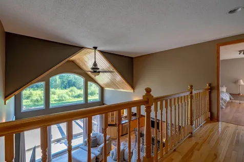 78 Lakeview Road Glenburn ME 04401