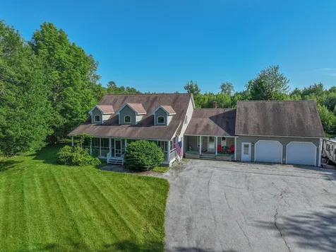 78 Lakeview Road Glenburn ME 04401