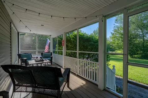 78 Lakeview Road Glenburn ME 04401
