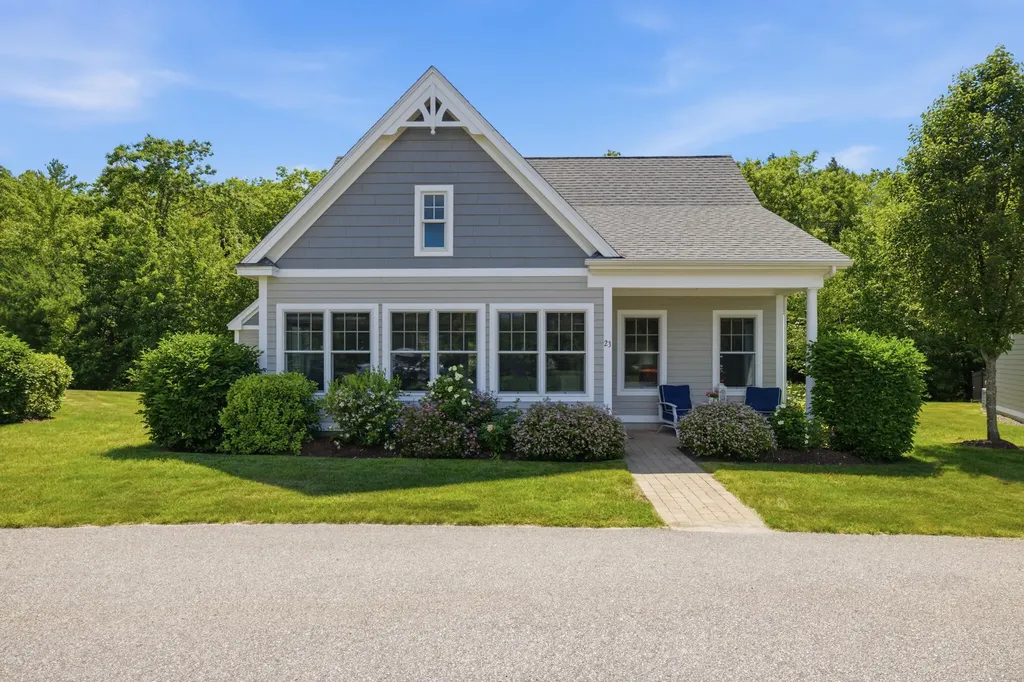 23 Adams Lane Arundel ME 04046