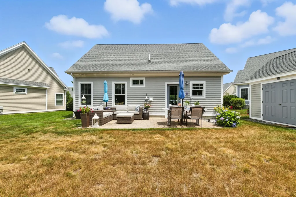 23 Adams Lane Arundel ME 04046