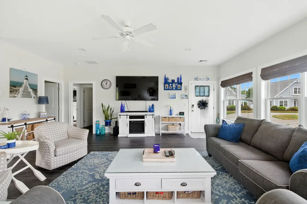 23 Adams Lane Arundel ME 04046