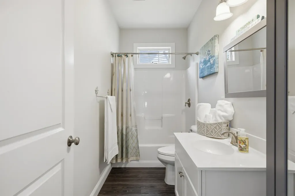 23 Adams Lane Arundel ME 04046