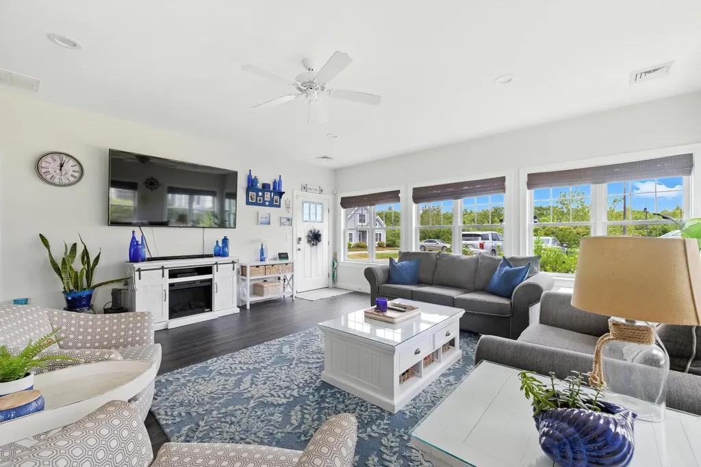 23 Adams Lane Arundel ME 04046