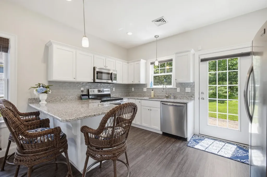 23 Adams Lane Arundel ME 04046