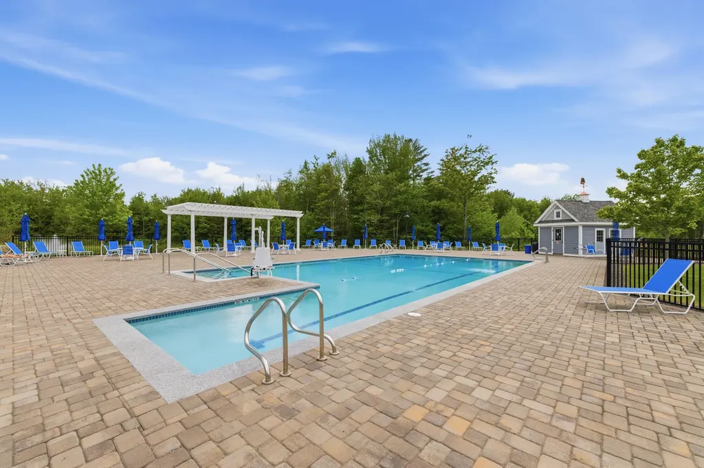 23 Adams Lane Arundel ME 04046