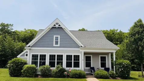 23 Adams Lane Arundel ME 04046