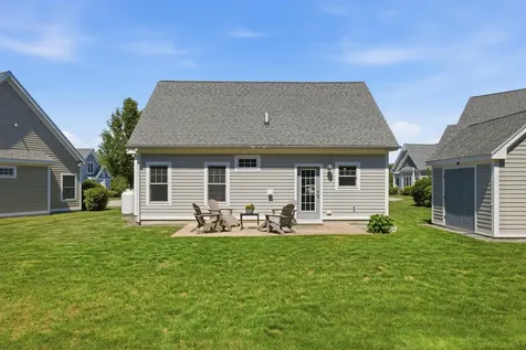 23 Adams Lane Arundel ME 04046