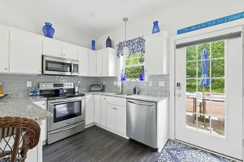 23 Adams Lane Arundel ME 04046
