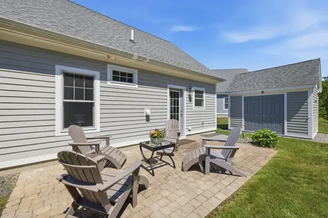 23 Adams Lane Arundel ME 04046