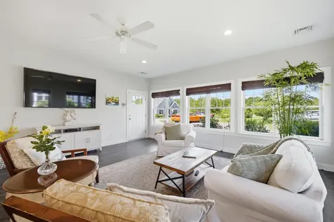 23 Adams Lane Arundel ME 04046