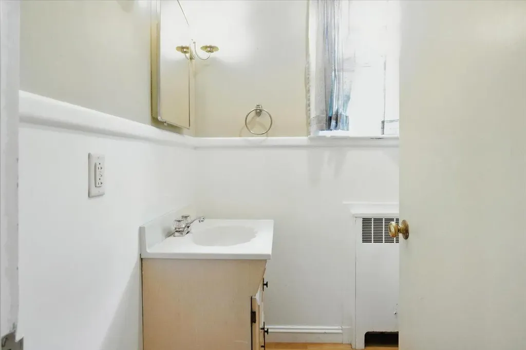 49 Bardwell Street Lewiston ME 04240