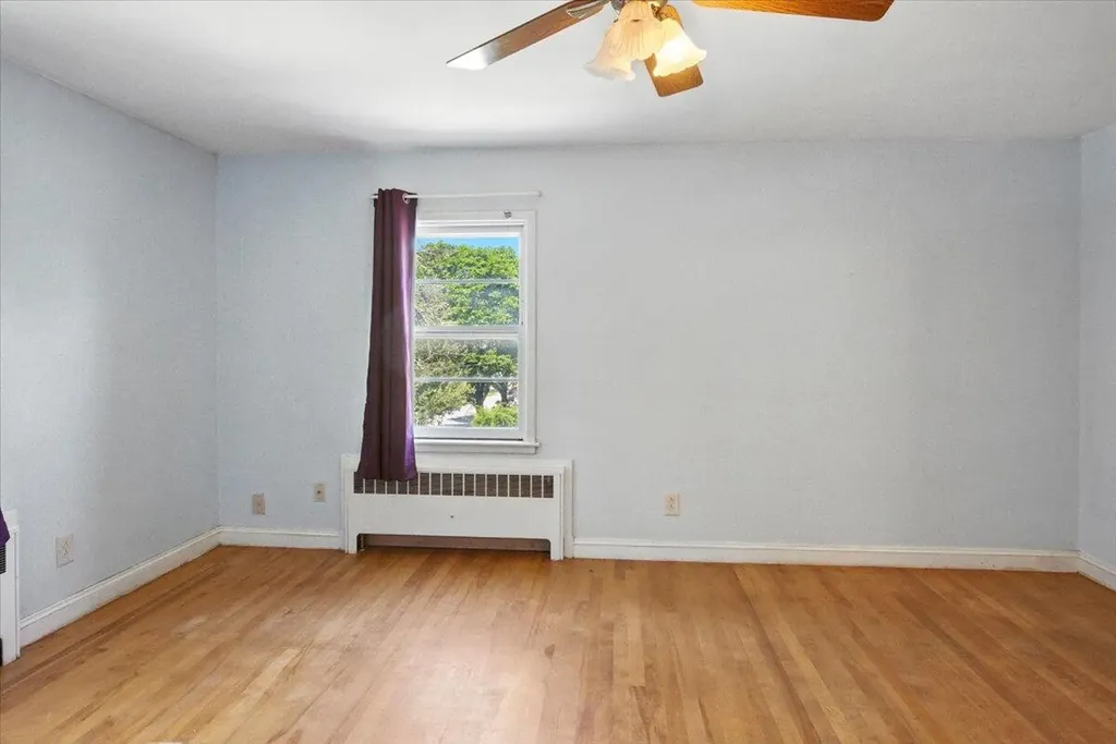 49 Bardwell Street Lewiston ME 04240