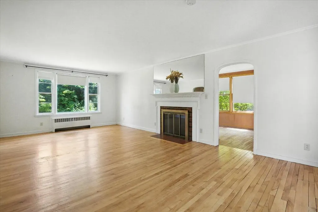 49 Bardwell Street Lewiston ME 04240