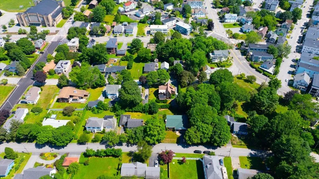 49 Bardwell Street Lewiston ME 04240