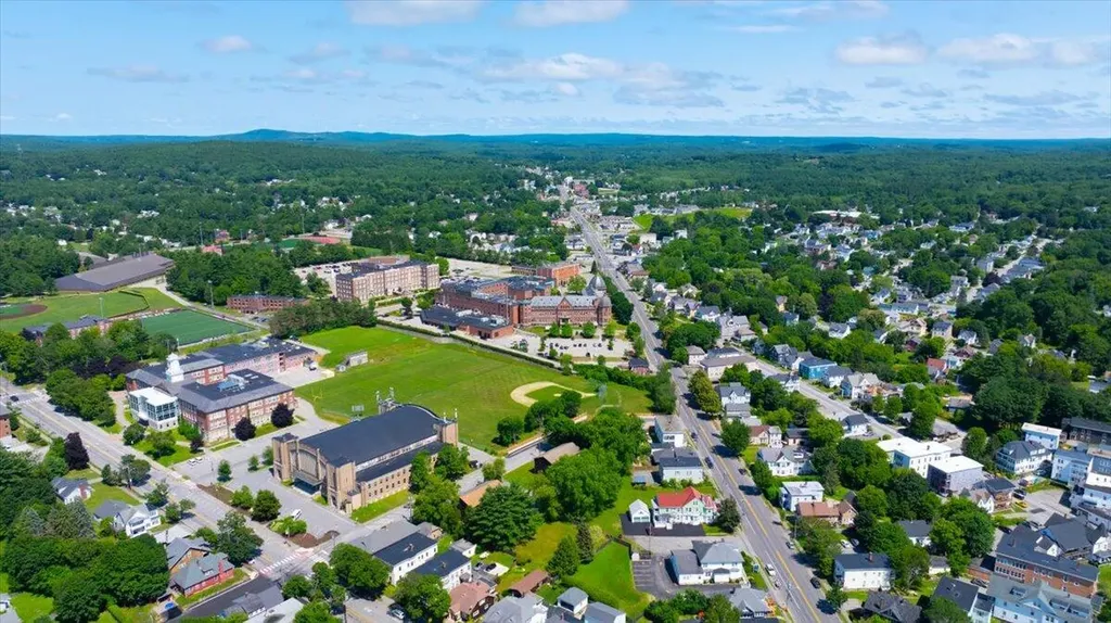 49 Bardwell Street Lewiston ME 04240