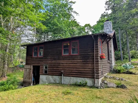 78 Sunset Road Dedham ME 04429